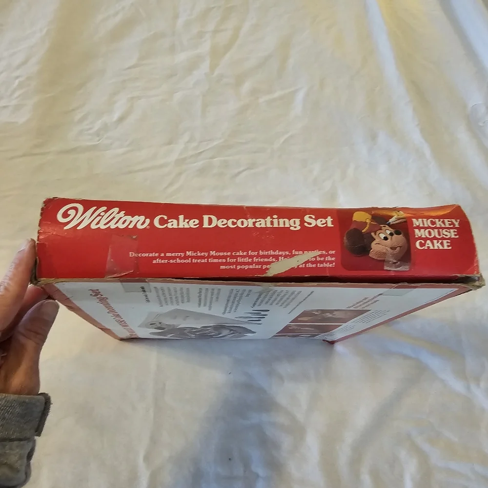 Vintage 1974 WILTON Mickey Mouse Cake Decorating Set - PAN ONLY - Disney